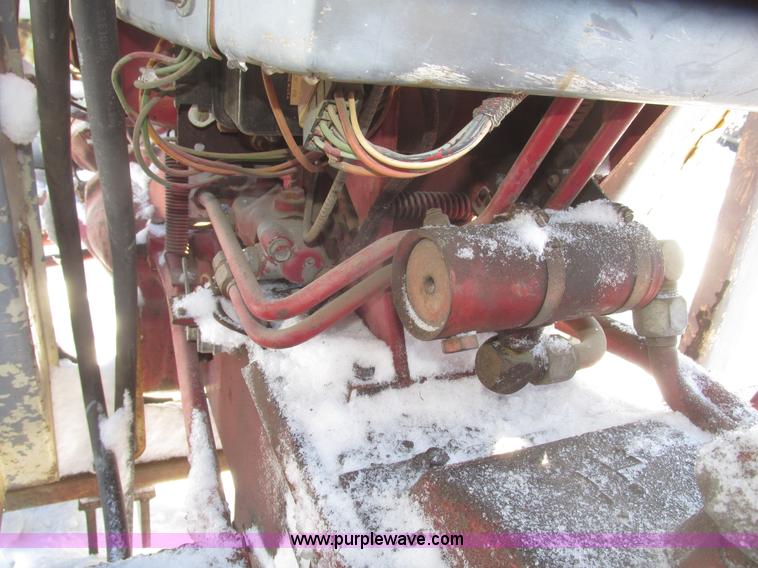 image for item G9790 1969 International 444 tractor