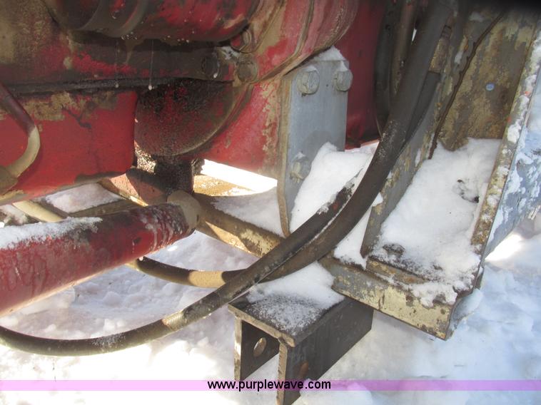 image for item G9790 1969 International 444 tractor