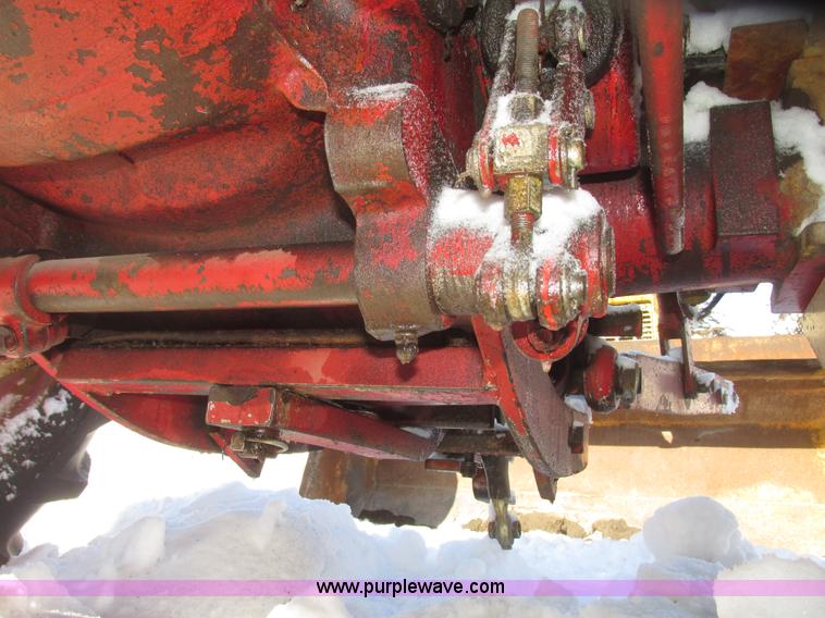 image for item G9790 1969 International 444 tractor