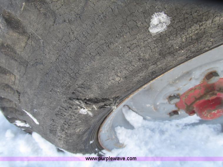 image for item G9790 1969 International 444 tractor