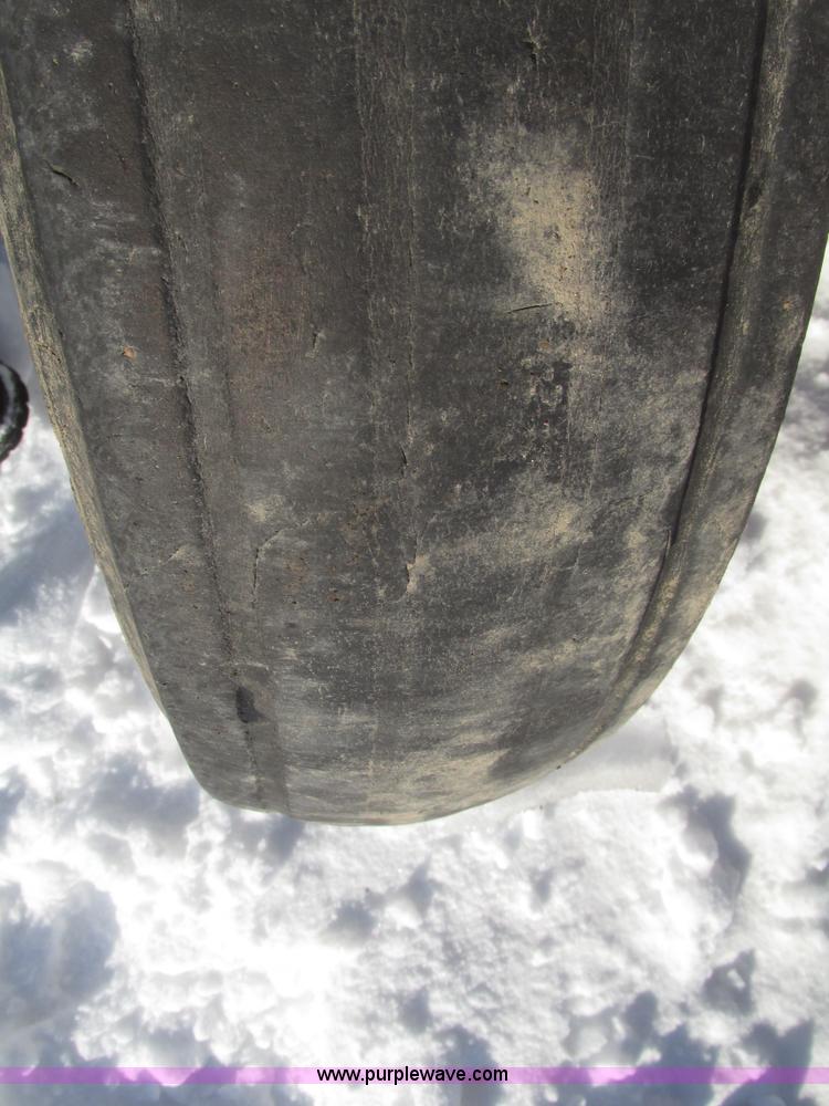 image for item G9790 1969 International 444 tractor