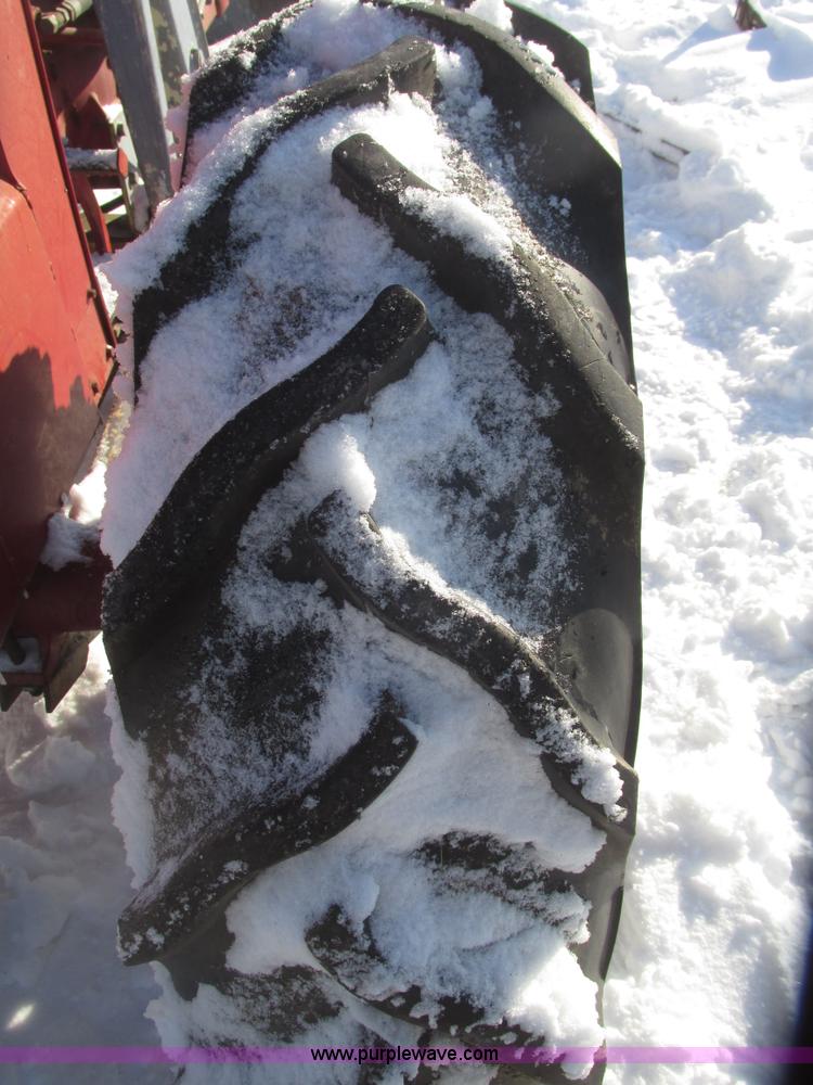 image for item G9790 1969 International 444 tractor