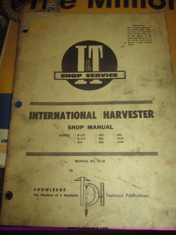 image for item G9790 1969 International 444 tractor