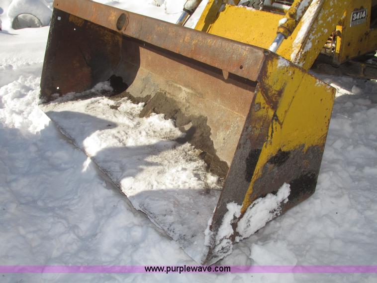 image for item G9791 International 3414 tractor