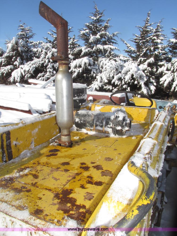 image for item G9791 International 3414 tractor