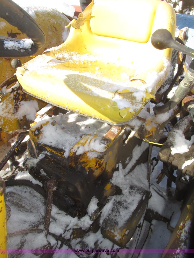 image for item G9791 International 3414 tractor