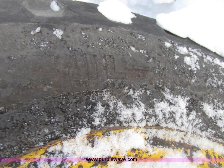 image for item G9791 International 3414 tractor