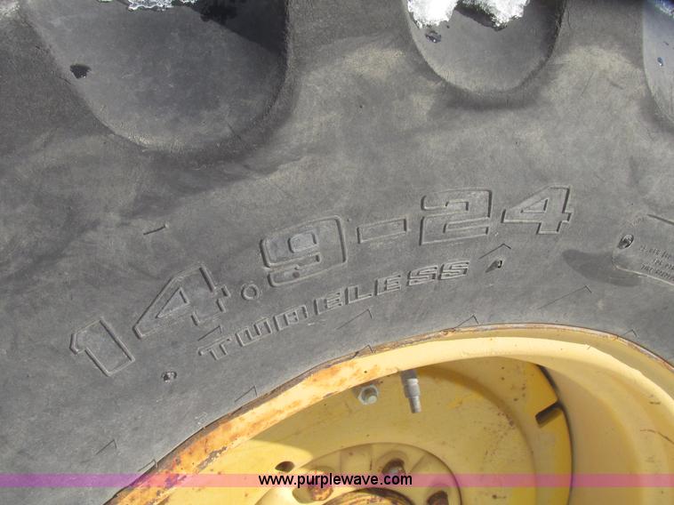 image for item G9791 International 3414 tractor