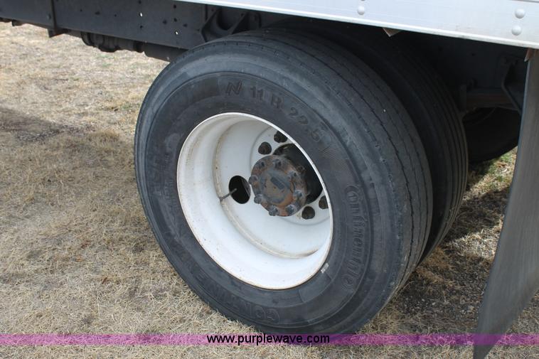 image for item H1653 2010 International DuraStar 4300 box truck