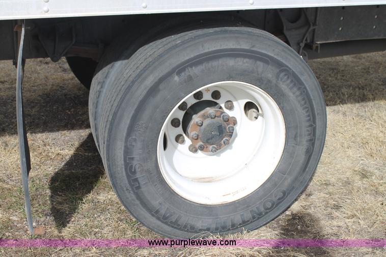 image for item H1653 2010 International DuraStar 4300 box truck