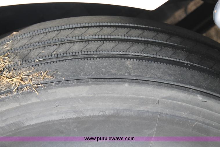 image for item H1653 2010 International DuraStar 4300 box truck