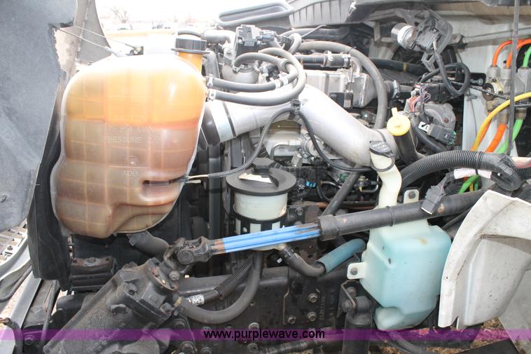 image for item H1653 2010 International DuraStar 4300 box truck