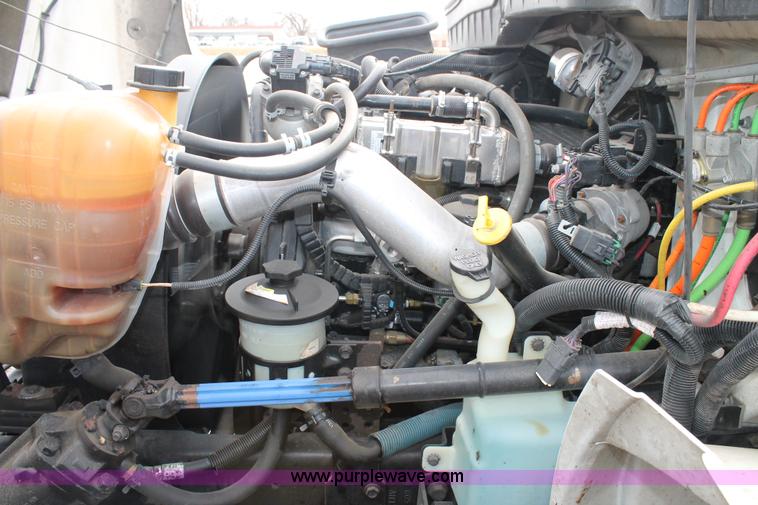 image for item H1653 2010 International DuraStar 4300 box truck