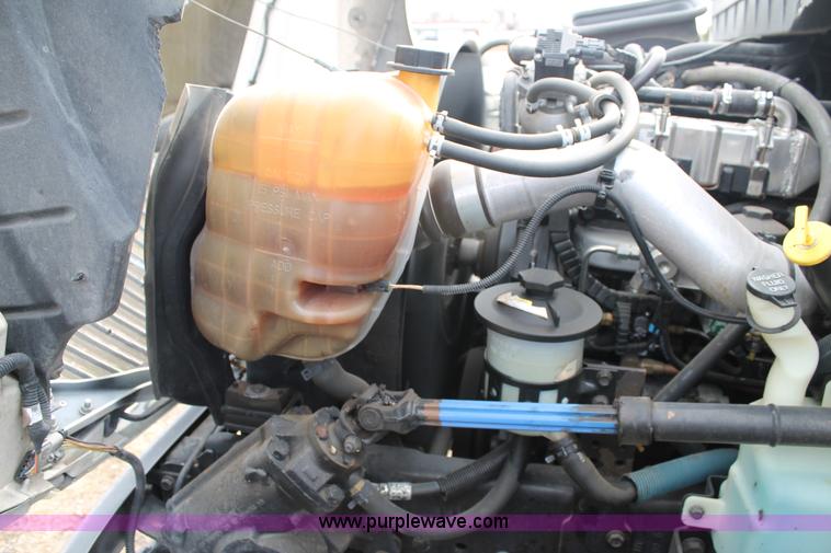 image for item H1653 2010 International DuraStar 4300 box truck