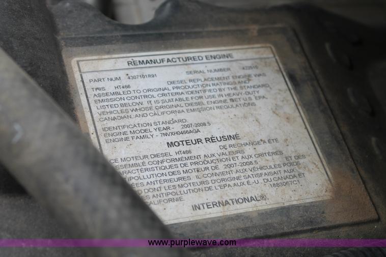 image for item H1653 2010 International DuraStar 4300 box truck