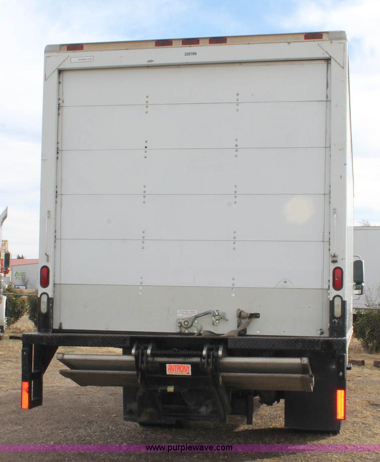 image for item H1654 2006 International DuraStar 4300 box truck