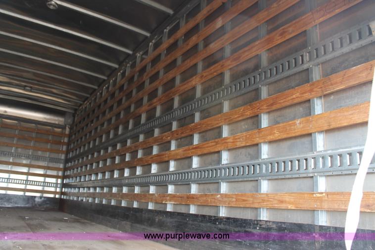 image for item H1654 2006 International DuraStar 4300 box truck