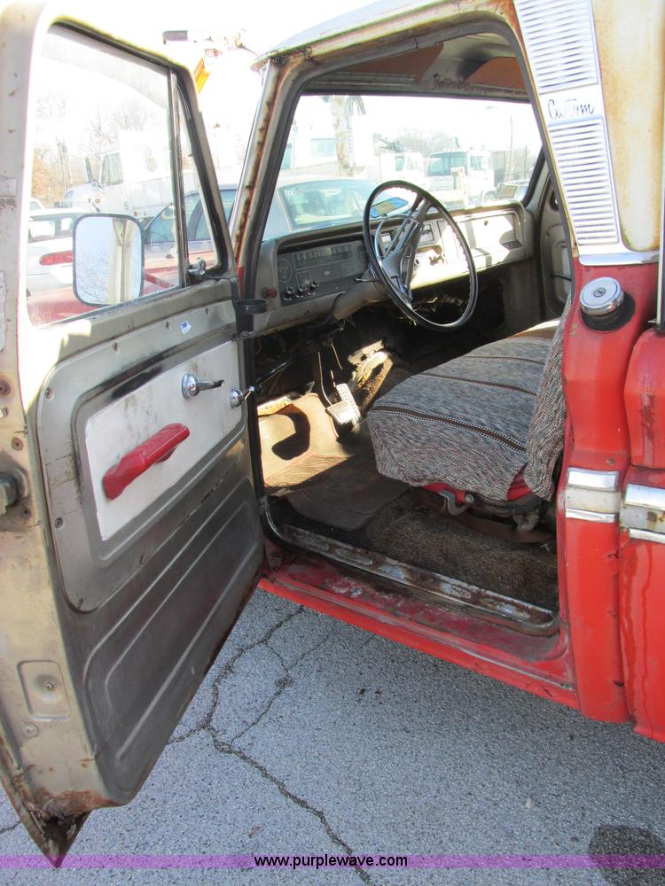 image for item H7600 1965 Chevrolet C10 Custom pickup truck