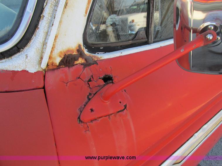 image for item H7600 1965 Chevrolet C10 Custom pickup truck