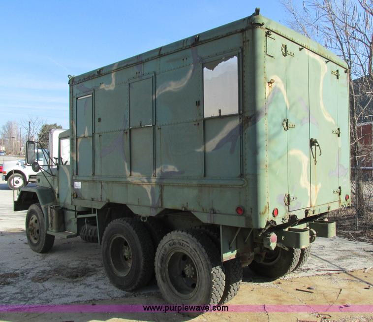 image for item H7601 1971 Jeep military truck