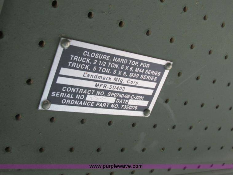 image for item H7601 1971 Jeep military truck