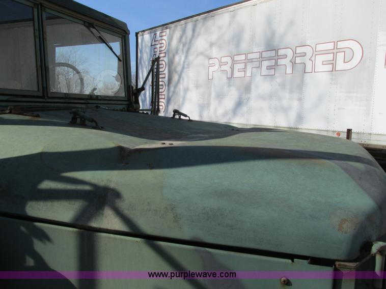 image for item H7601 1971 Jeep military truck