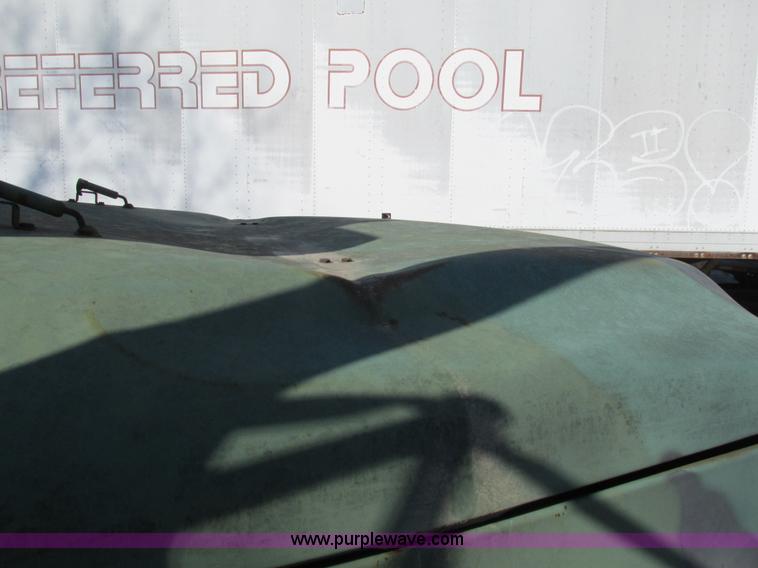 image for item H7601 1971 Jeep military truck