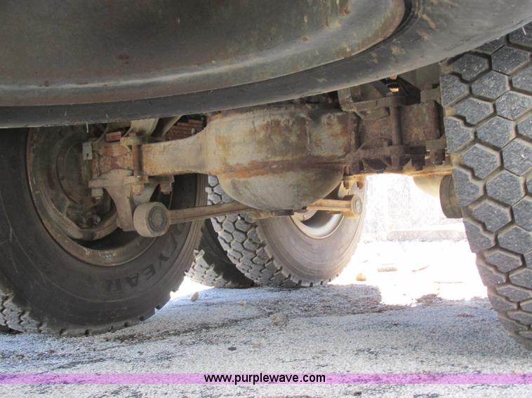 image for item H7601 1971 Jeep military truck