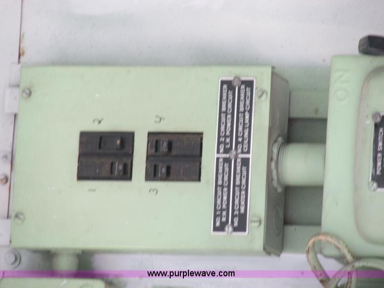 image for item H7601 1971 Jeep military truck