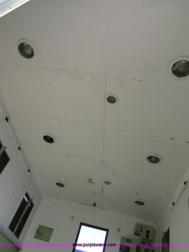 image for item H7601 1971 Jeep military truck