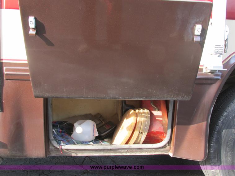 image for item H7614 1987 Country Coach recreational vehicle