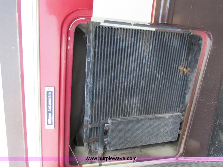 image for item H7614 1987 Country Coach recreational vehicle