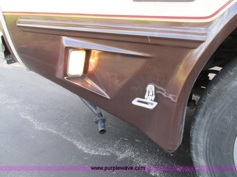 image for item H7614 1987 Country Coach recreational vehicle