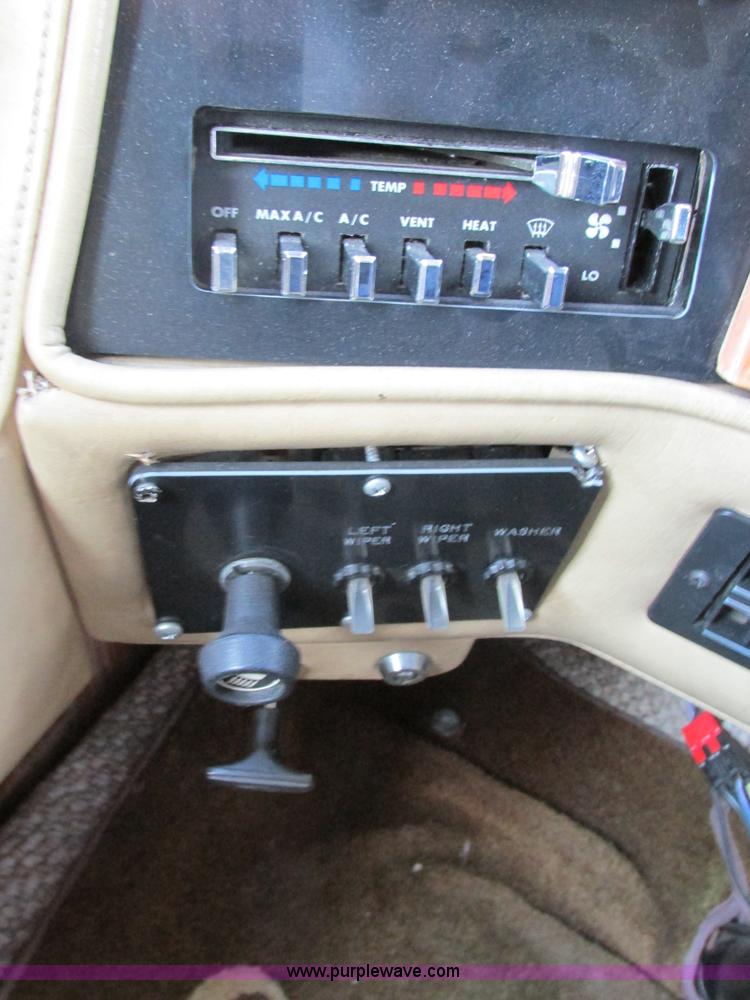 image for item H7614 1987 Country Coach recreational vehicle