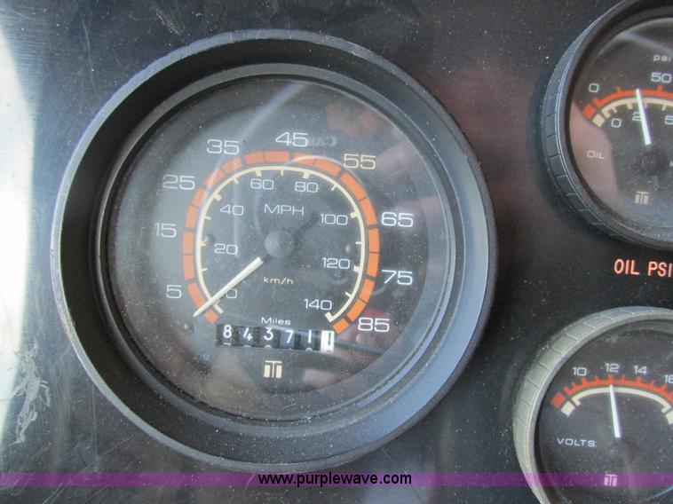 image for item H7614 1987 Country Coach recreational vehicle