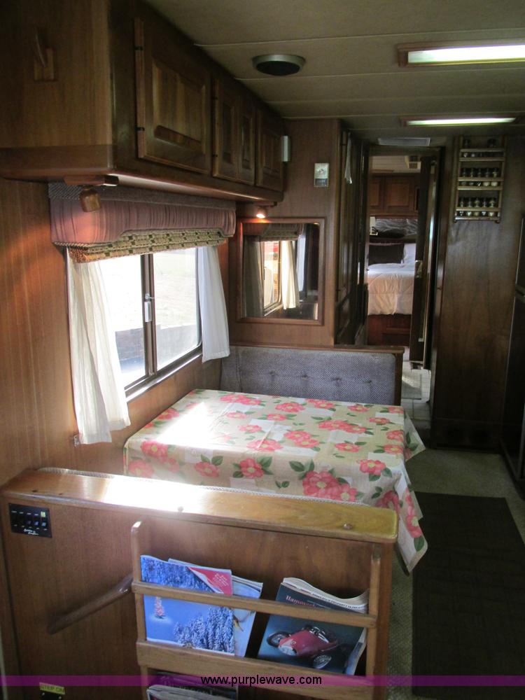 image for item H7614 1987 Country Coach recreational vehicle