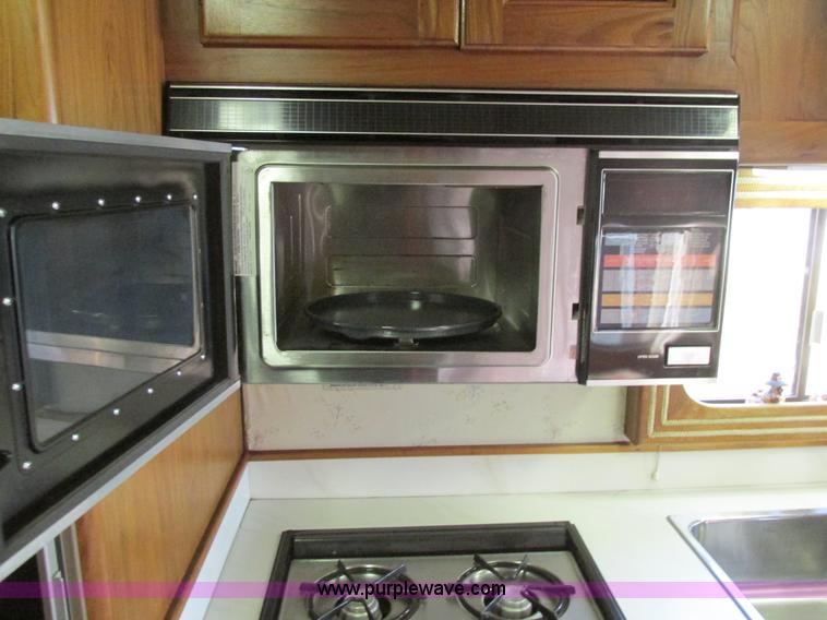 image for item H7614 1987 Country Coach recreational vehicle