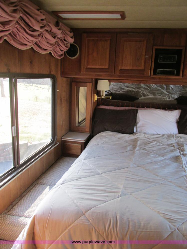 image for item H7614 1987 Country Coach recreational vehicle