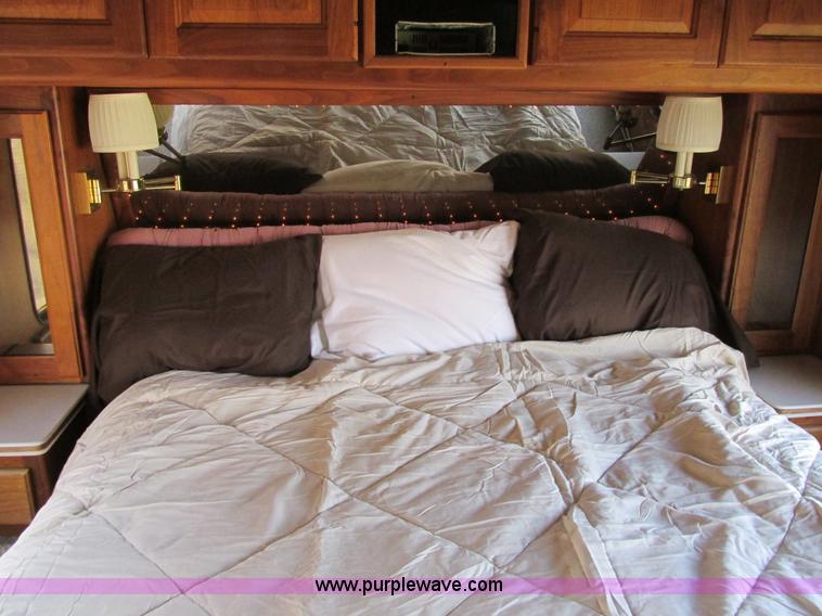 image for item H7614 1987 Country Coach recreational vehicle