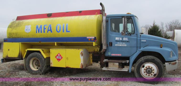 image for item I3113 1998 Freightliner FL70 Business Class fuel truck