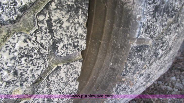 image for item I3113 1998 Freightliner FL70 Business Class fuel truck