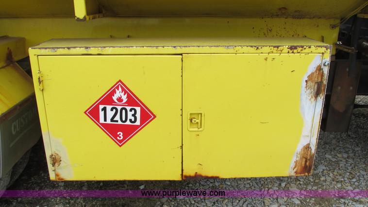 image for item I3113 1998 Freightliner FL70 Business Class fuel truck