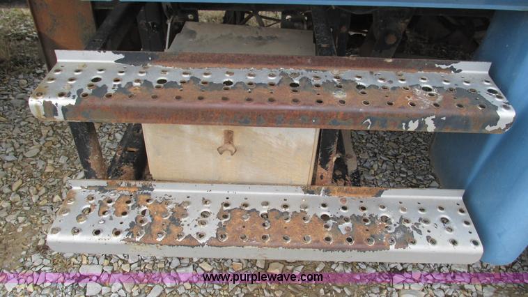 image for item I3113 1998 Freightliner FL70 Business Class fuel truck