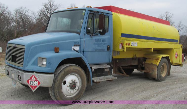 image for item I3114 1998 Freightliner FL70 Business Class fuel truck