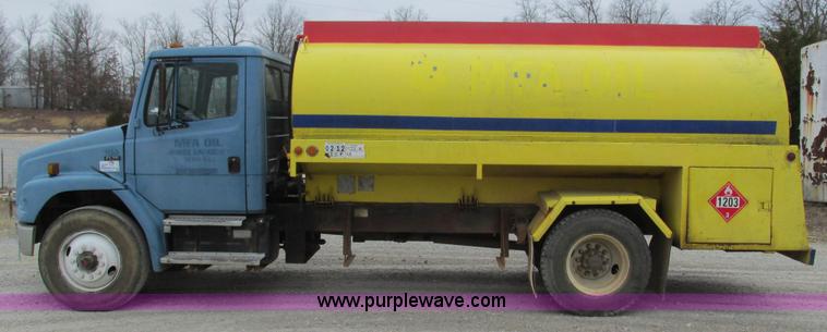 image for item I3114 1998 Freightliner FL70 Business Class fuel truck