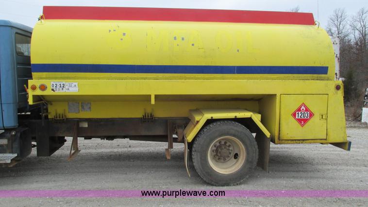 image for item I3114 1998 Freightliner FL70 Business Class fuel truck