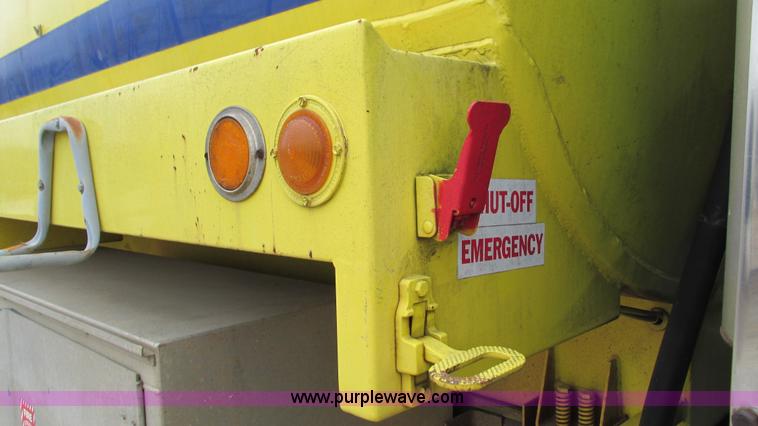 image for item I3114 1998 Freightliner FL70 Business Class fuel truck