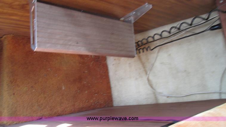 image for item I3115 1979 Bayliner Victoria 2750 boat