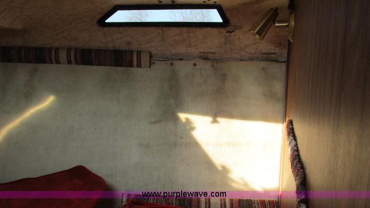 image for item I3115 1979 Bayliner Victoria 2750 boat