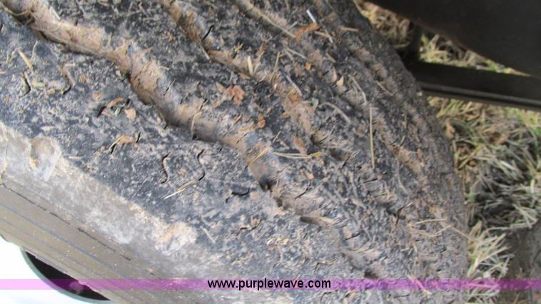 image for item I3117 1997 Chevrolet 3500 flatbed truck